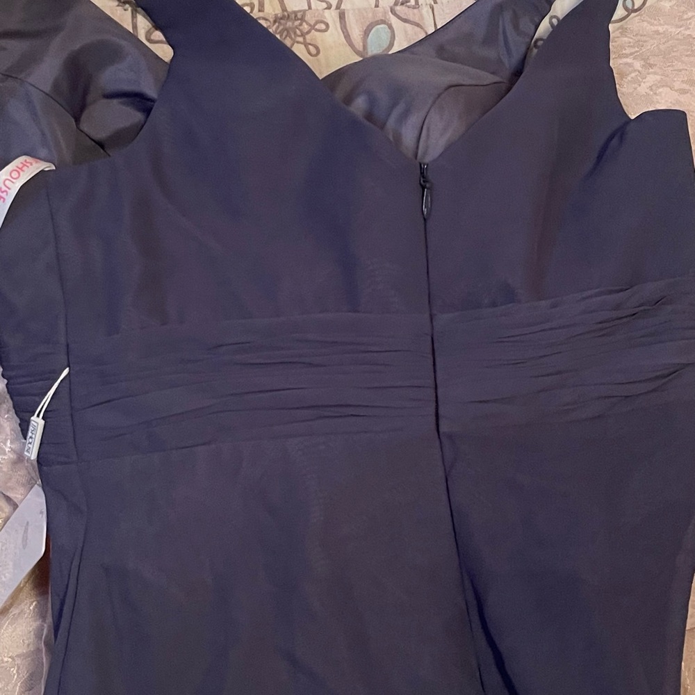 Dress - Picture 9 of 11